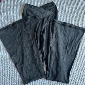 Aerie crossover flare leggings